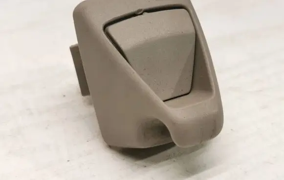 Volvo XC60 Sun visor clip/hook/bracket K45TA