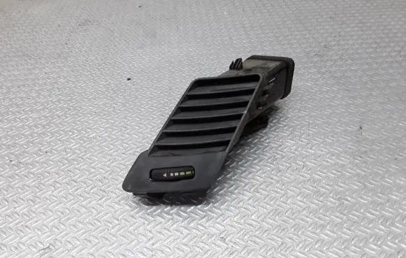 Mercedes-Benz Sprinter W906 Dash center air vent grill A9068300354
