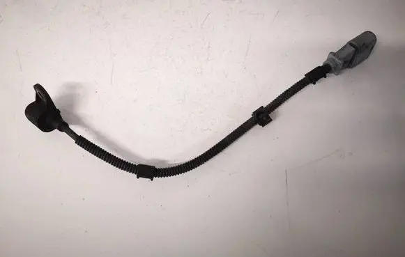 Volkswagen Golf IV Crankshaft position sensor 9805940