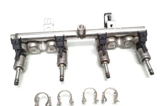 Peugeot RCZ Fuel injector 0261500073