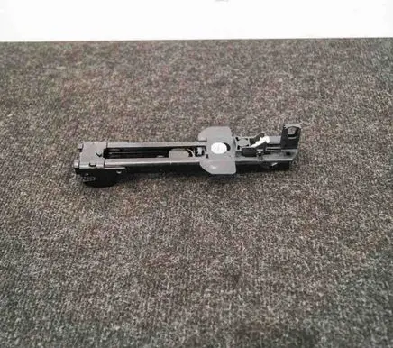 Audi Q7 4L Seat belt adjustment motor 8E0857833F