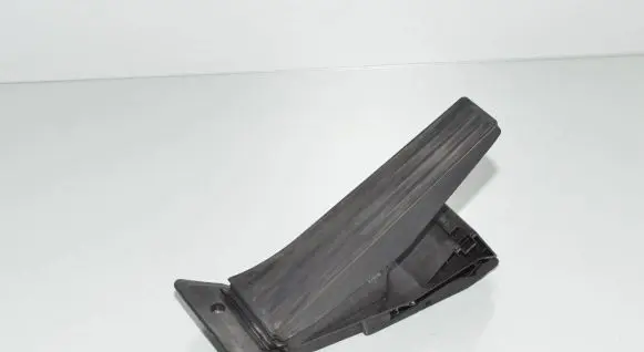 BMW X1 E84 Accelerator throttle pedal 6860784 35426860784