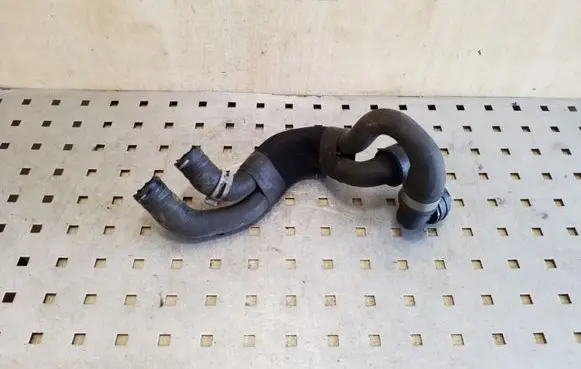 Opel Zafira B Engine coolant pipe/hose