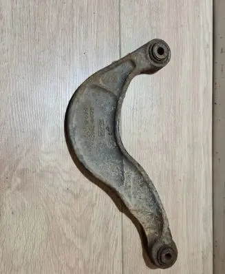 Volvo S80 Rear control arm 6G915500AA 6G915500AB