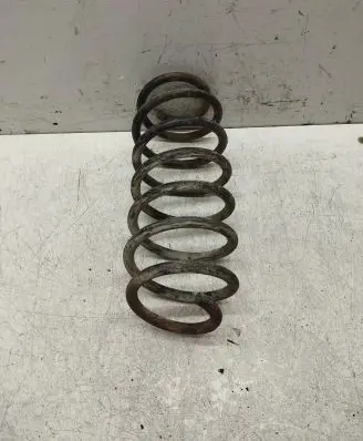 Volkswagen PASSAT B4 Rear coil spring 00VA20