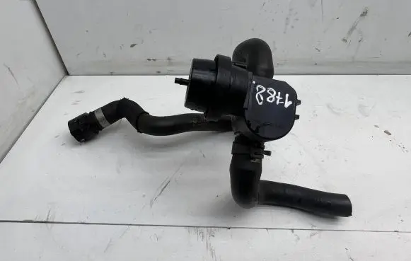Audi A4 S4 B8 8K Valve vacuum 1J0819809 8k1819376g