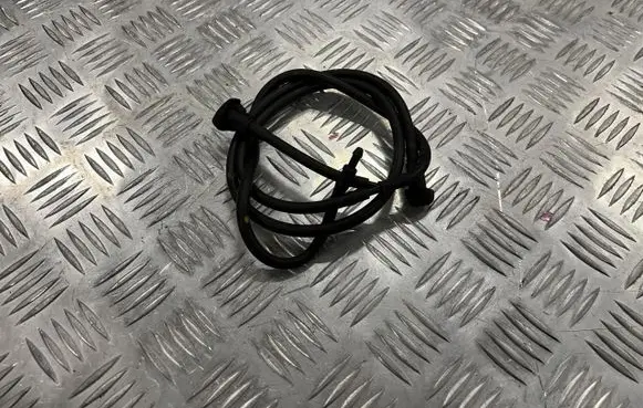 KIA Sportage Windshield washer fluid hose PU14005