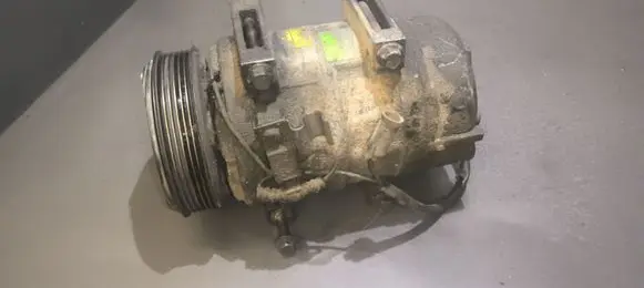 Volvo S80 Air conditioning (A/C) compressor (pump) 8600889