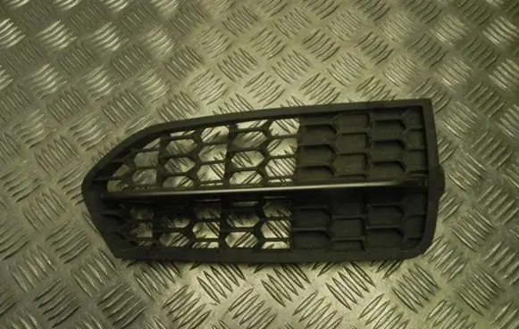 BMW 2 F22 F23 Front grill 8055956 T4115