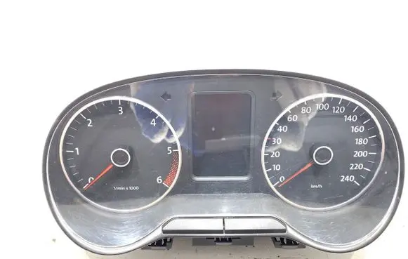 Speedometer (instrument cluster)