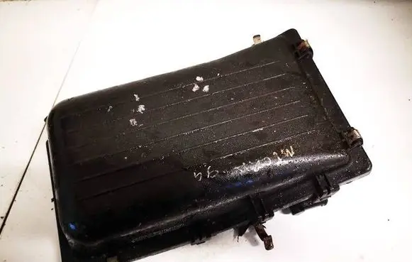 Nissan Micra Air filter box nissan99b00