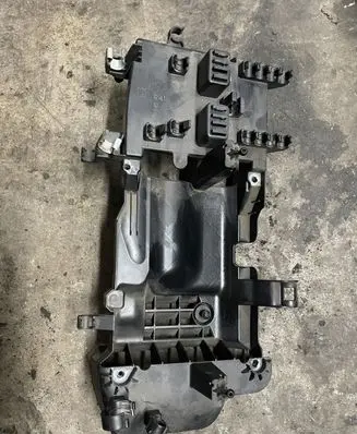 BMW 1 F20 F21 Other engine bay part 7608107