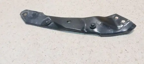 Radiator support slam panel bracket