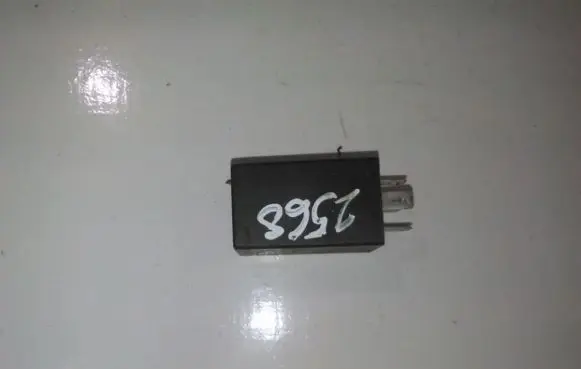 Volkswagen Polo II 86C 2F Other relay