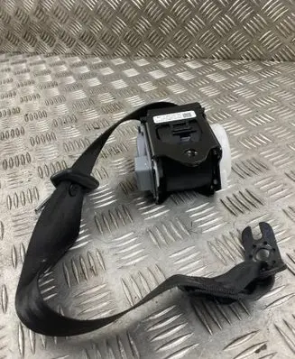 Rear seatbelt