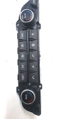 KIA Sportage Air conditioner control unit module 97250F1XXX