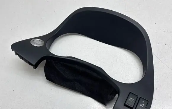 Nissan Navara D23 Dashboard trim 682404KJ0A