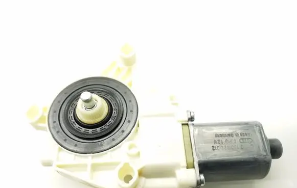 Mercedes-Benz Vito Viano W447 Front door window regulator motor A4479063500