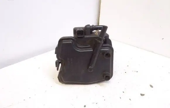 Citroen Xsara Picasso Fuel filter housing 70512338