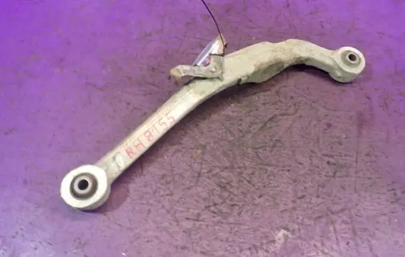 Nissan Qashqai Rear control arm