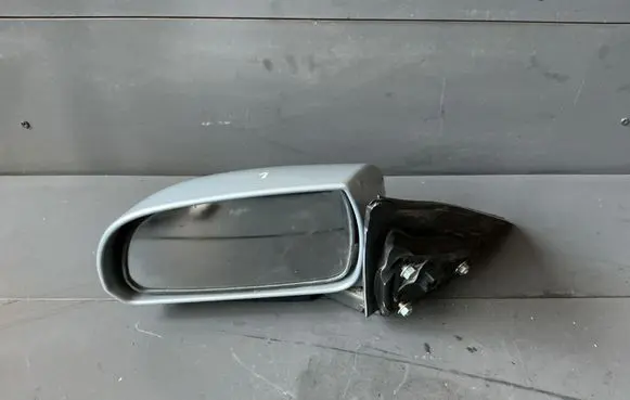 Front door electric wing mirror