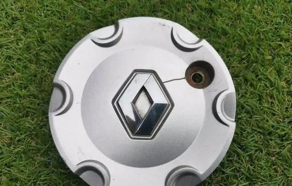 Renault Scenic II - Grand scenic II Original wheel cap 8200134722