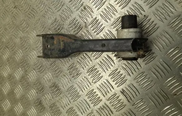 Rear upper control arm/wishbone