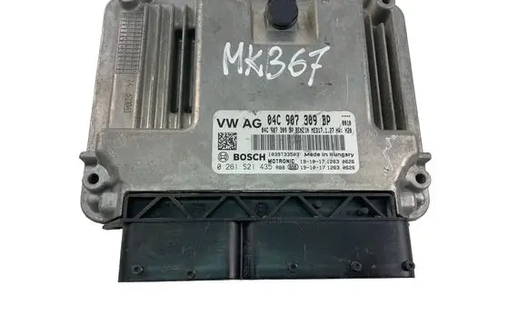 Volkswagen Polo VI Engine control unit/module ECU 04C907309BP 0261S21435