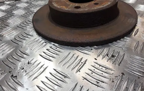 Nissan Almera N16 Rear brake disc