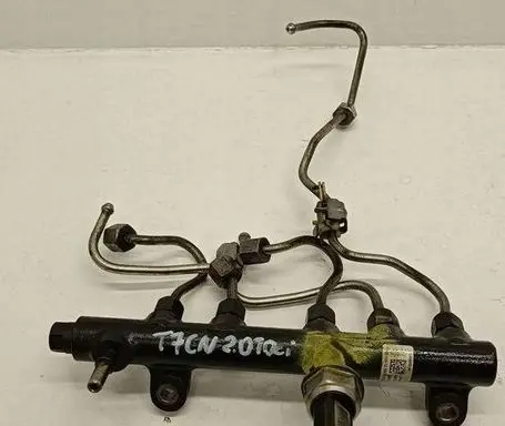 Ford Mondeo MK II Fuel main line pipe