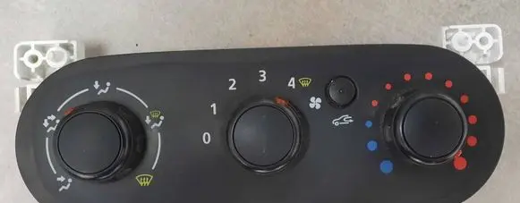 Renault Trafic III (X82) Air conditioning/heating control unit E1093050CH 30080061 1582016