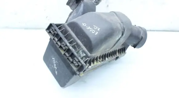 Ford Edge I Air filter box AT439661AB