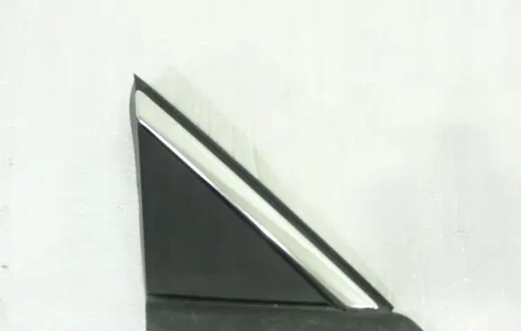 Opel Crossland X Plastic wing mirror trim cover 13482331