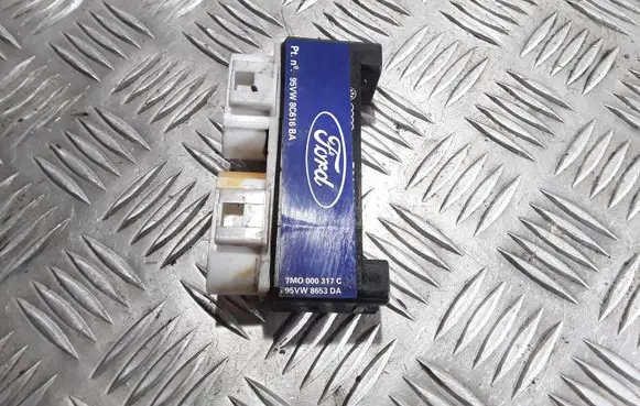 Ford Galaxy Coolant fan relay 7MO000317C