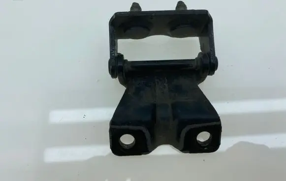 Subaru Outback Tailgate/trunk/boot hinge 60870AG00A9P 60870AG 60870AG00A9W