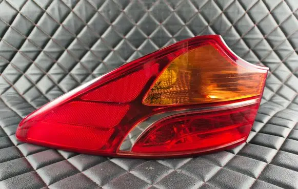 Hyundai Santa Fe Rear/tail lights 924022W030