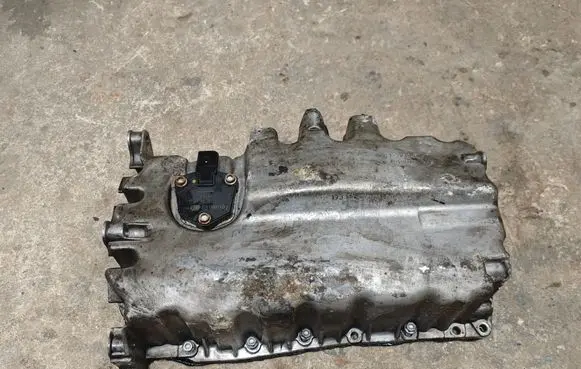 Audi Q7 4L Oil sump 03G103603