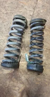 Dodge Charger Rear coil spring 05168900AB
