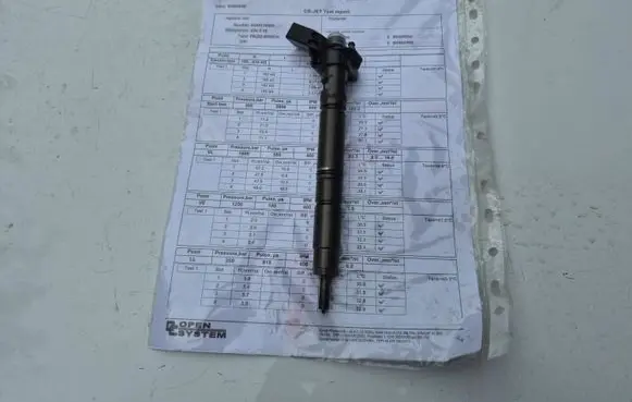 Audi A6 C7 Fuel injector 059130277CC 0445116040