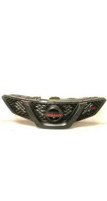 Nissan Qashqai Front grill 623124EA0D