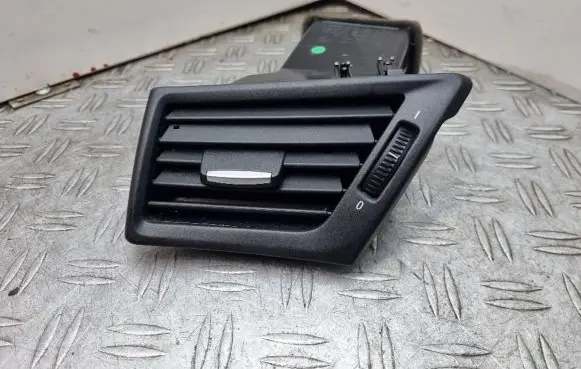 BMW X1 E84 Dashboard side air vent grill/cover trim 2991679 64222991679 2991233