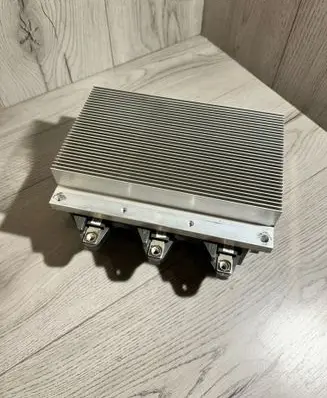 Voltage converter inverter