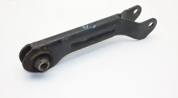 Jeep Cherokee Rear upper control arm/wishbone