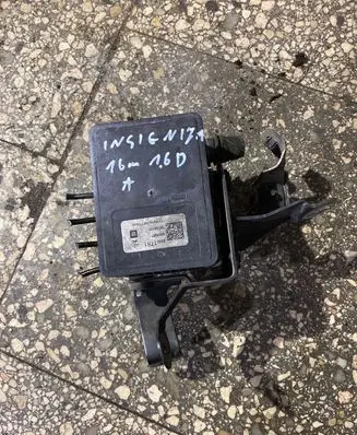 Opel Insignia A ABS Pump 23321781