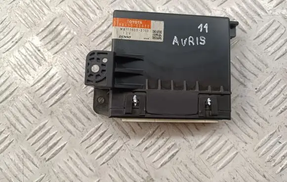 Toyota Auris 150 Air conditioning/heating control unit 8865002430 MB1776003703