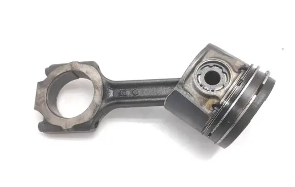 Piston with connecting rod