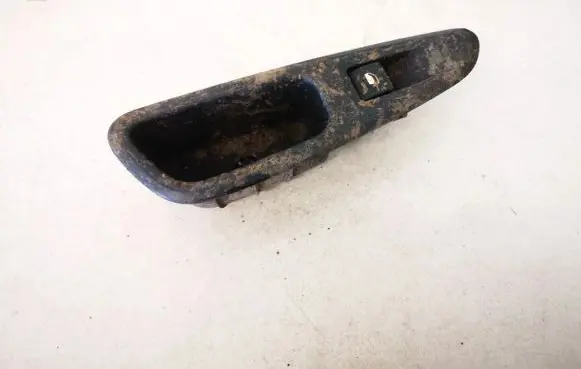 Peugeot 308 Electric window control switch 11688