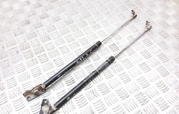 Subaru XV Tailgate/trunk strut/damper