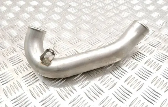 Mercedes-Benz CLS C218 AMG Air intake hose/pipe
