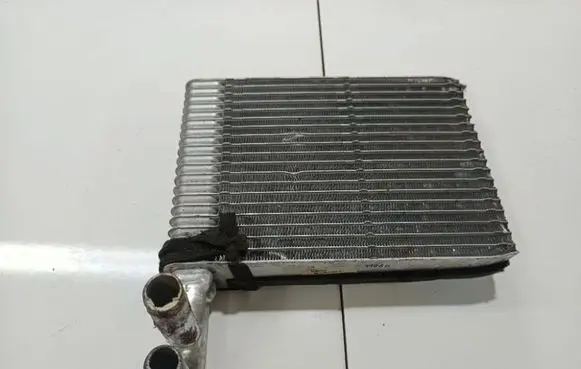 Ford Focus Heater blower radiator 